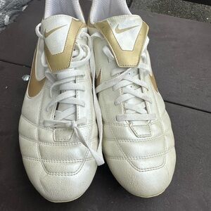 Nike Tempo soccer cleats